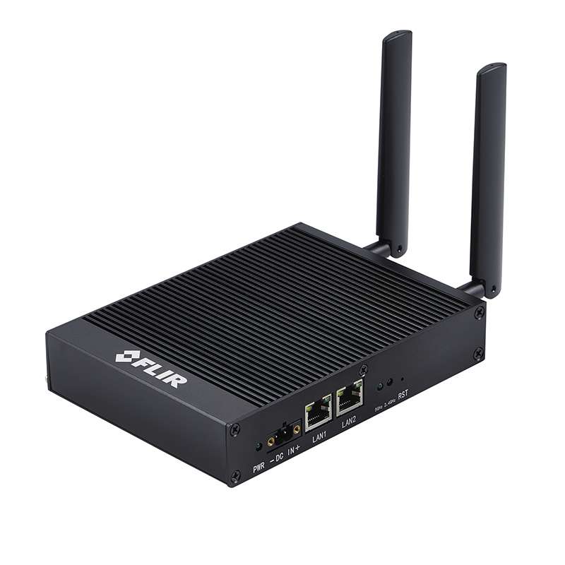 Remote Monitoring Gateway with 2.4/5 GHz Dual-Band Antenna, IP40, LAN/WAN, 12 VDC